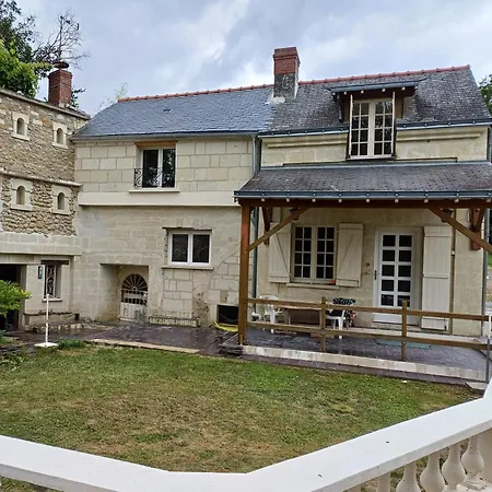 Topette, A Tantot...