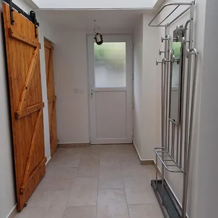 Topette, A Tantot... Feriehus Fontevraud-l'Abbaye