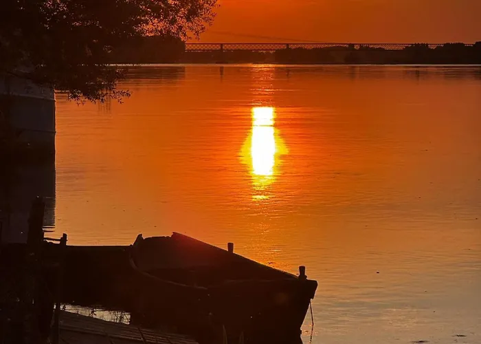 Topette, A Tantot... * Fontevrault-l'Abbaye